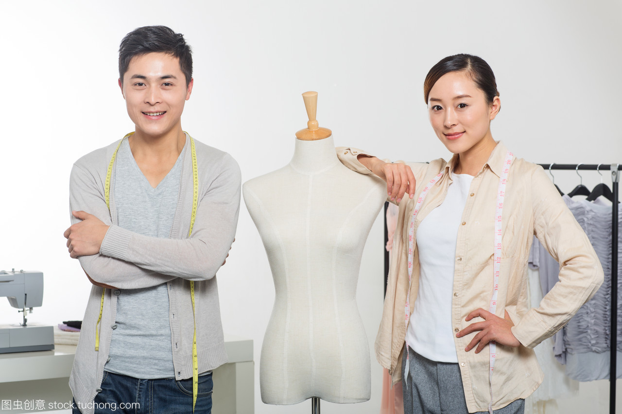 服裝設(shè)計(jì)到制作 創(chuàng)意的形塑過程